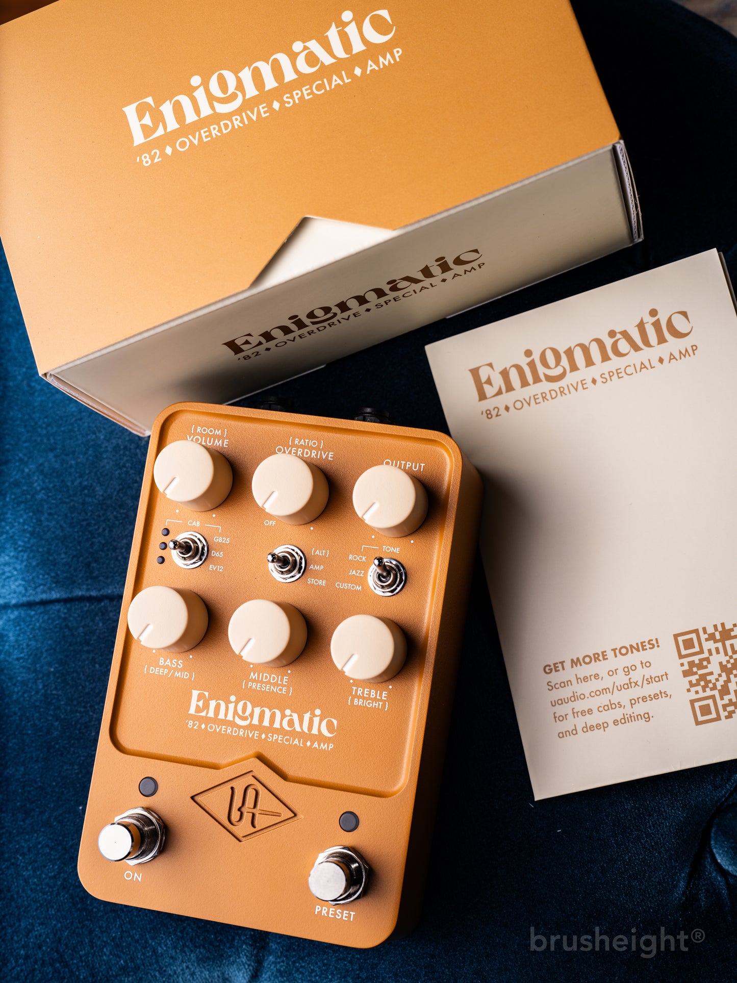 Universal Audio UAFX Enigmatic '82 Overdrive Special Amp