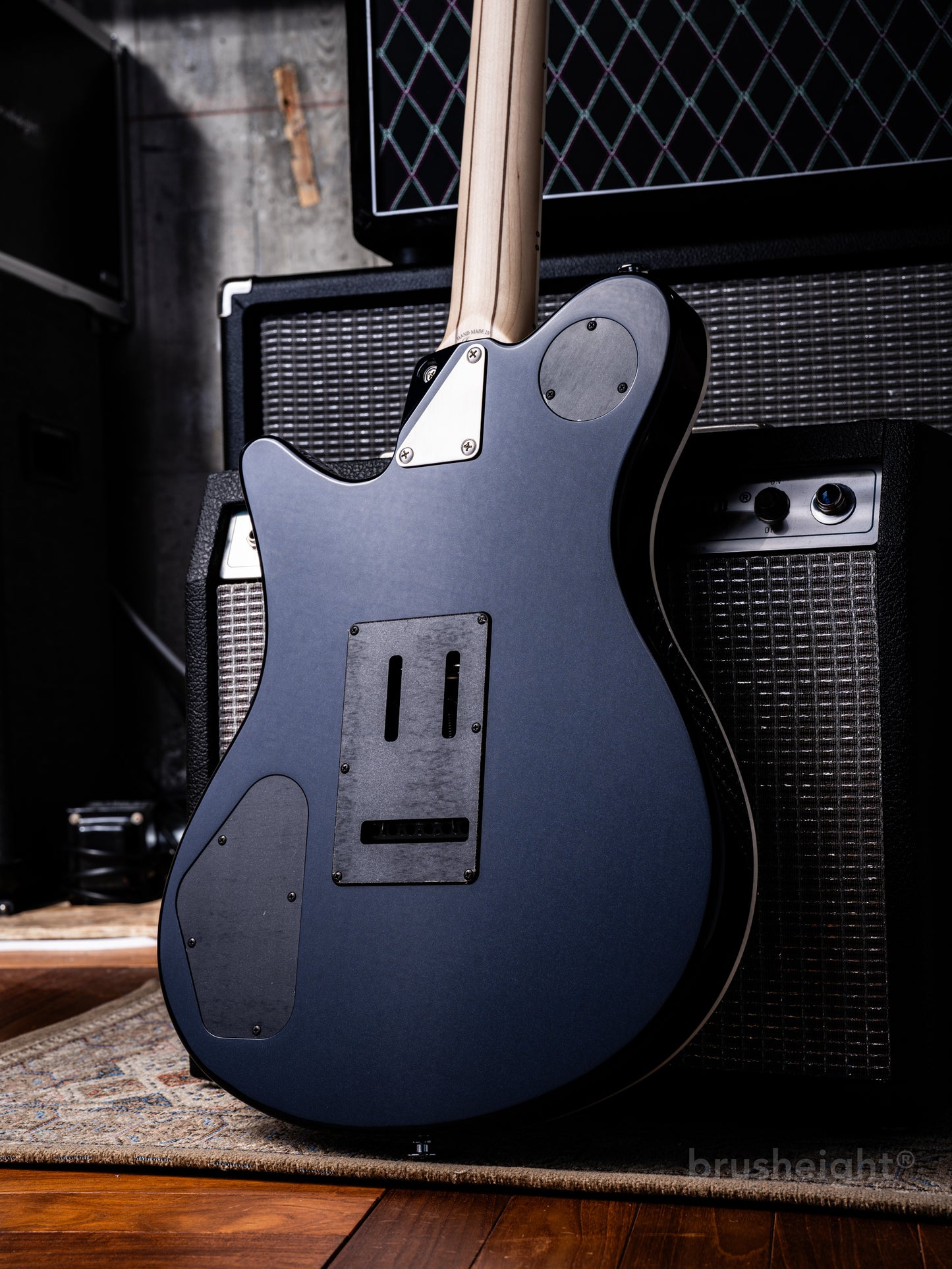 OOPEGG Supreme Collection Trailbreaker Mark-2 w.Tremolo “Midnight Blue Metallic” Brush eight Selected