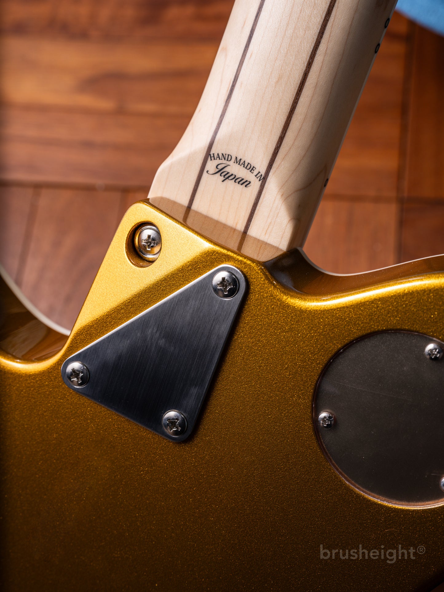 OOPEGG Supreme Collection Trailbreaker Mark-2 w.Hardtail Aztec Gold Brush eight Selected