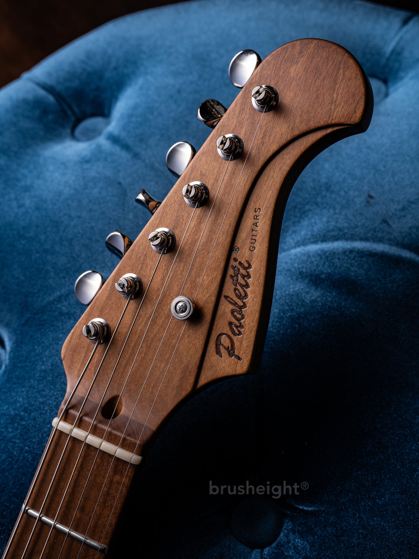 Paoletti Guitars Nancy Loft SP90 - 131 Butterscotch - Terry Reid Limited Edition