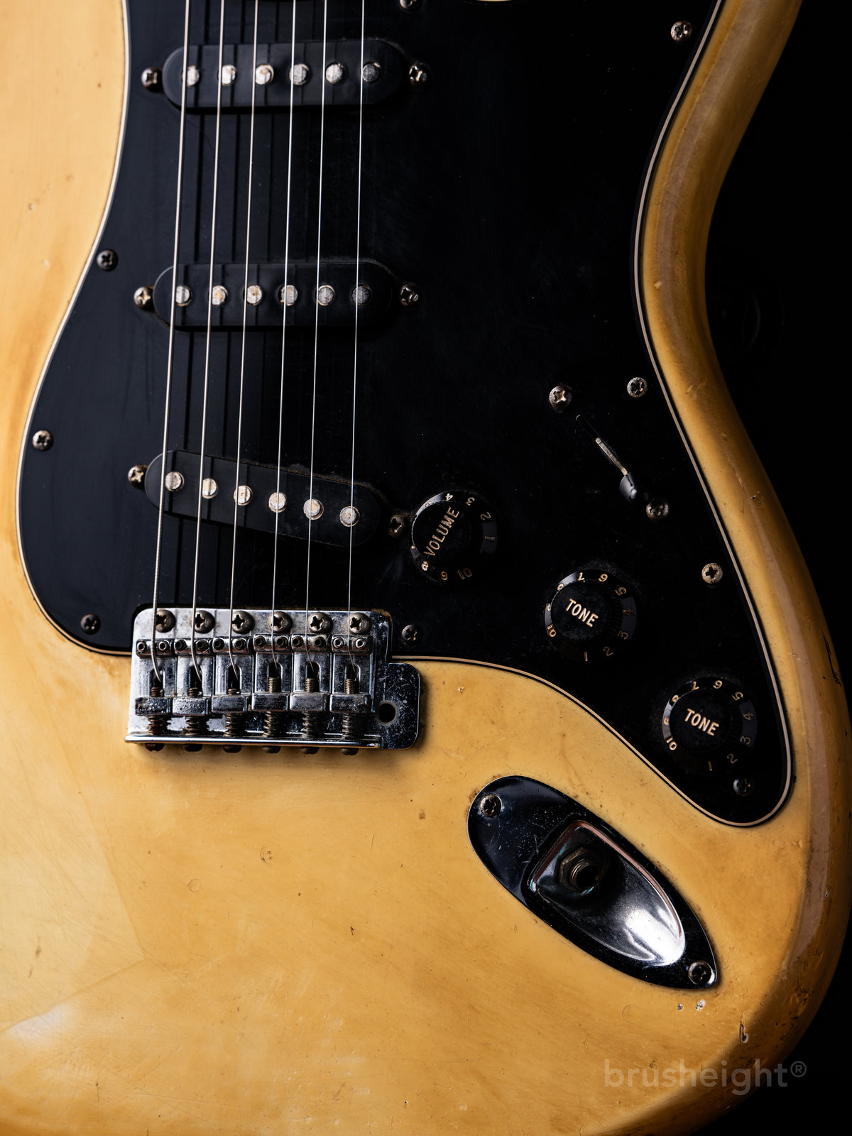 Fender Stratocaster “Olympic White” Rosewood Fingerboard 1979-1980’s Lightweight 3.4kg