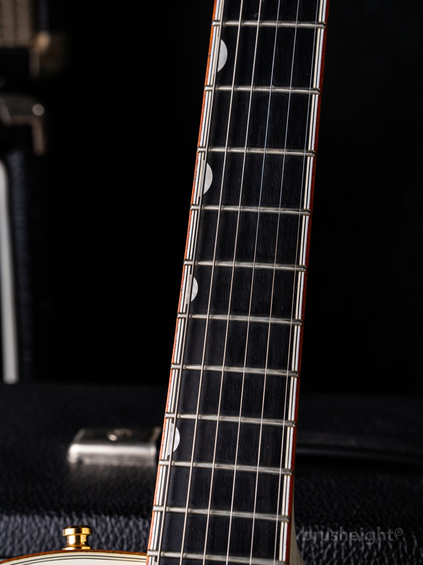 Gretsch G6139CB White Falcon Center Block Single Cutaway