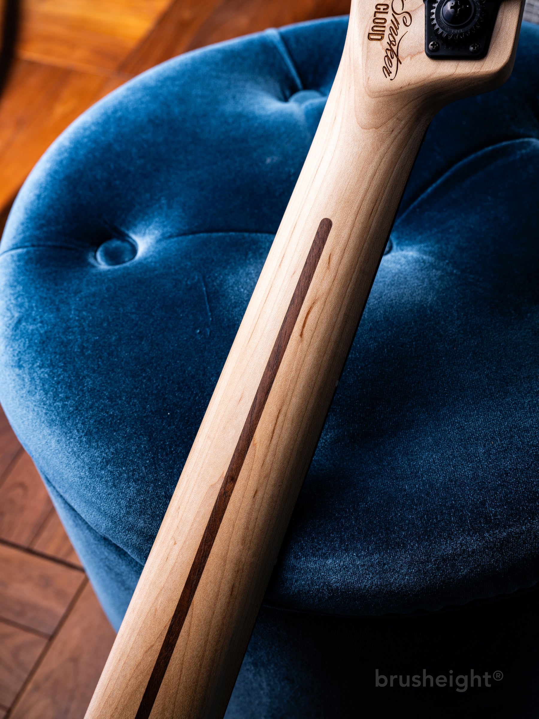 Black Smoker STANDARD SERIES BETA J5 BrownBurst – brusheight