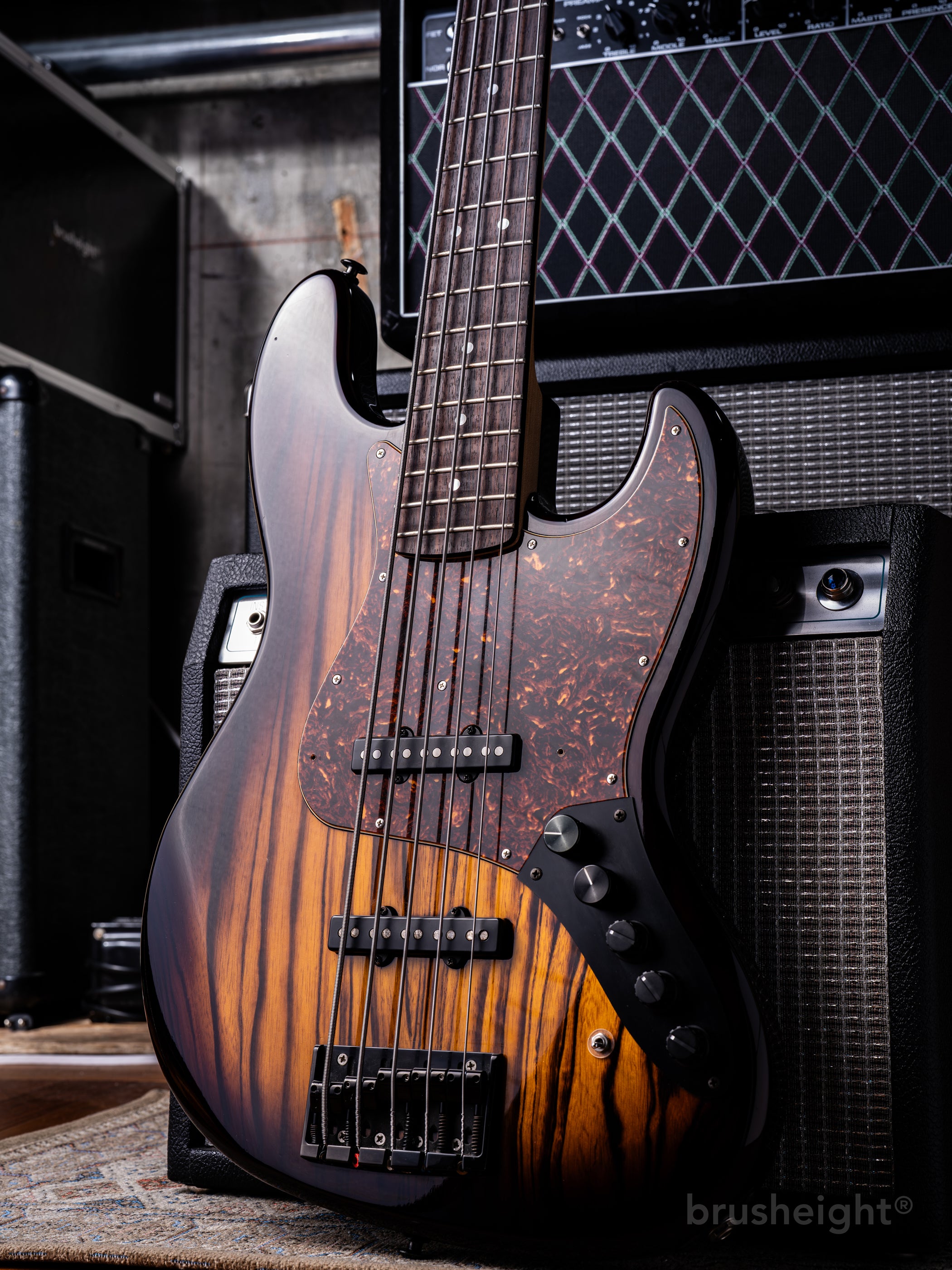 Black Smoker STANDARD SERIES BETA J5 BrownBurst – brusheight