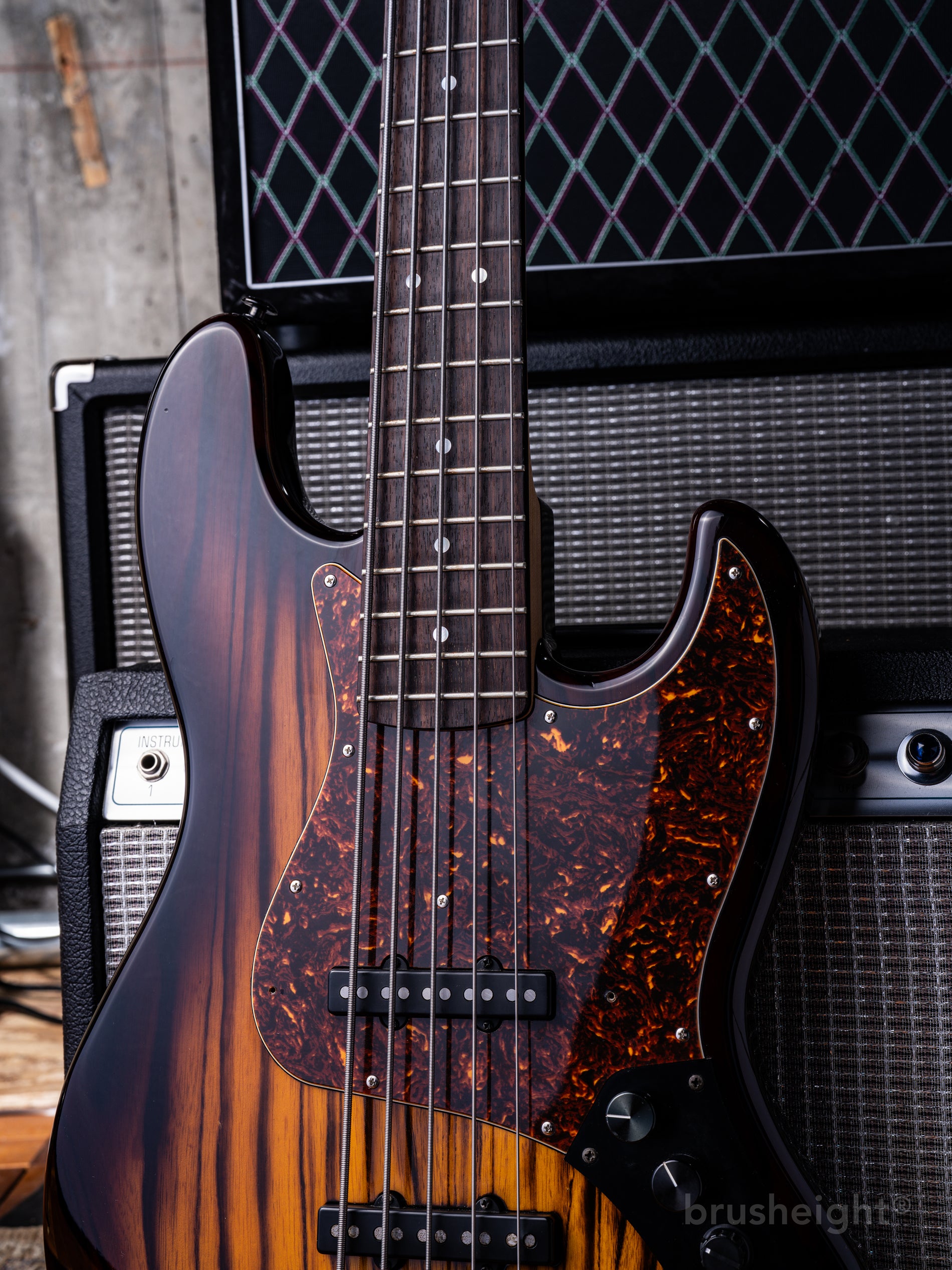 Black Smoker STANDARD SERIES BETA J5 BrownBurst – brusheight