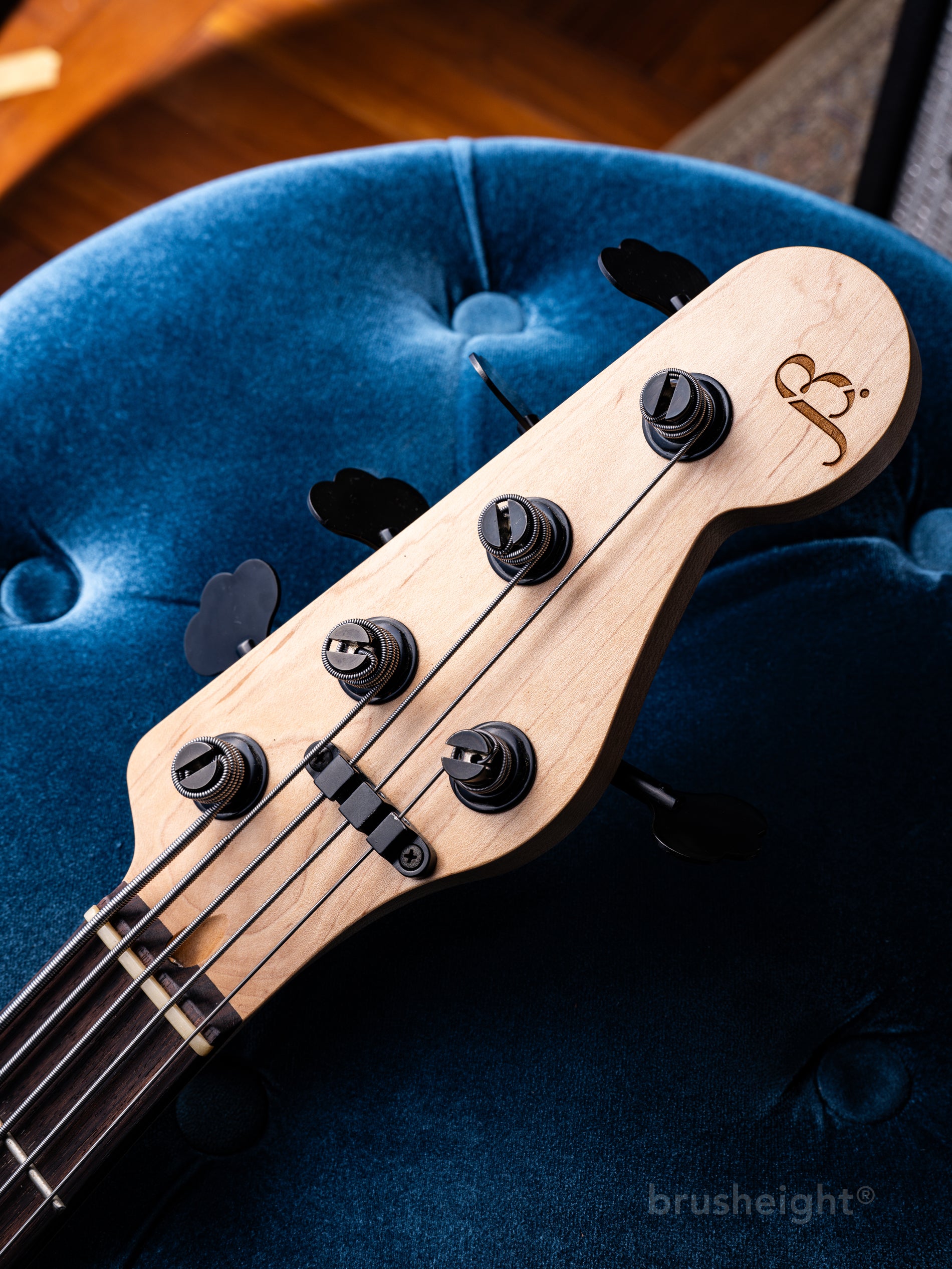 Black Smoker STANDARD SERIES BETA J5 BrownBurst – brusheight