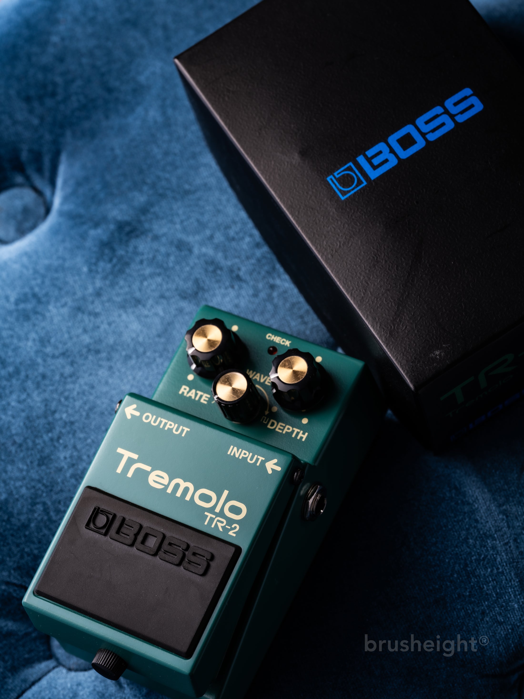 BOSS TR-2 Tremolo – brusheight