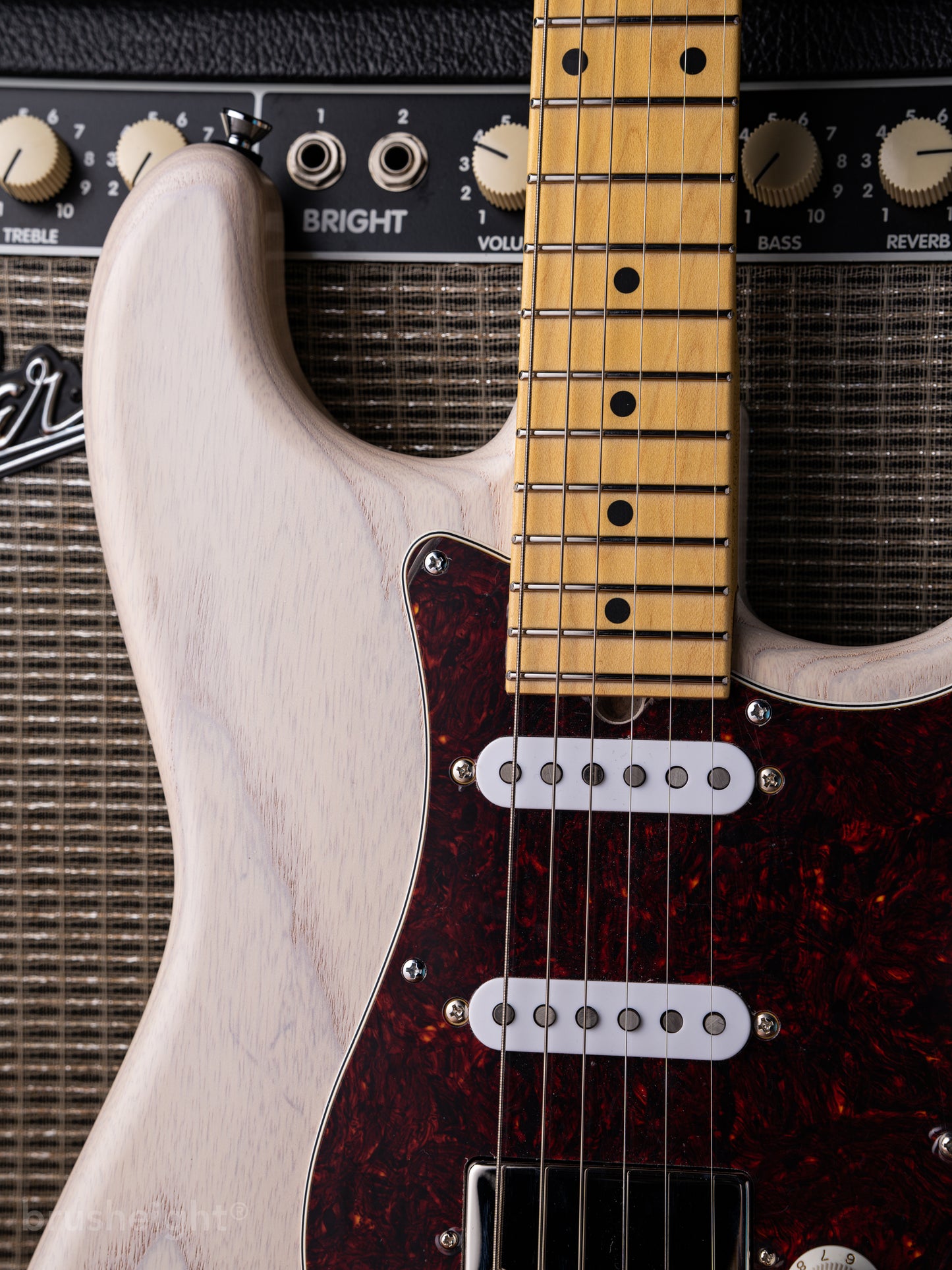 dragonfly M-STA L.ASH“T.White” Top Lacquer