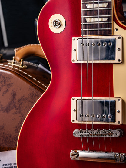 【SOLD】Gibson Custom Shop 1957 Les Paul Standard Reissue “Sweet Cherry” Plain Top VOS 2020’s